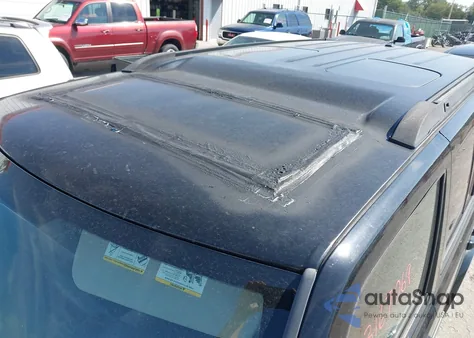 2007 Jeep Commander Sport from USA, damaged, VIN 1J8HG48KX7C662486